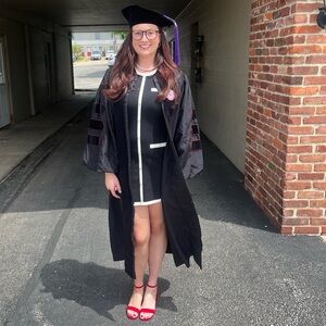 Meet your Posher, Avery